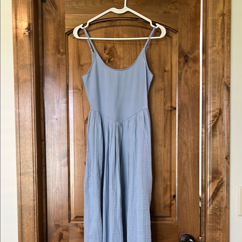 Elegant Blue Sleeveless Dress